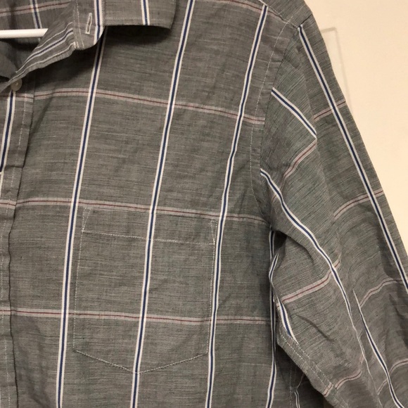 Men’s long sleeve button up - Picture 4 of 4